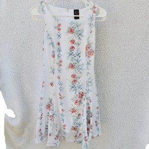 COPY - Alice Through the Looking Glass White Dress & Flowers